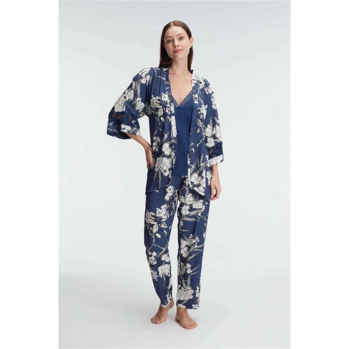 Vipmarketim İp Askılı V Yaka Viskon Çiçek Desenli Yazlık Dantel Detaylı Pijama Sabahlık Takımı