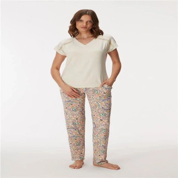 VipMarketim Kadın T-Shirt Ve Pantolon Takım (Kod:11357)