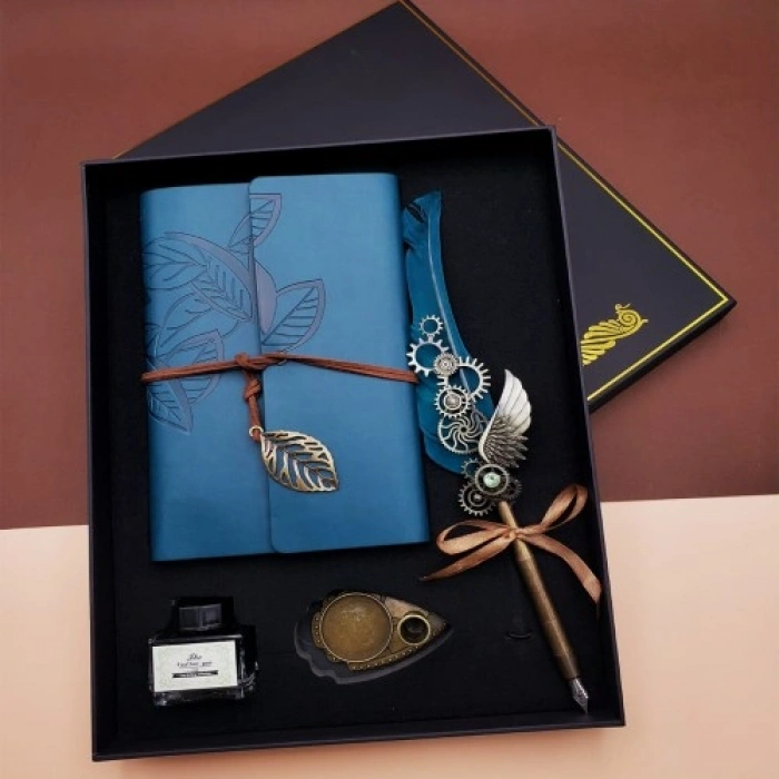 VipMarketim Kaligrafi Kalem Ve Vintage Tasarım Deri Defter