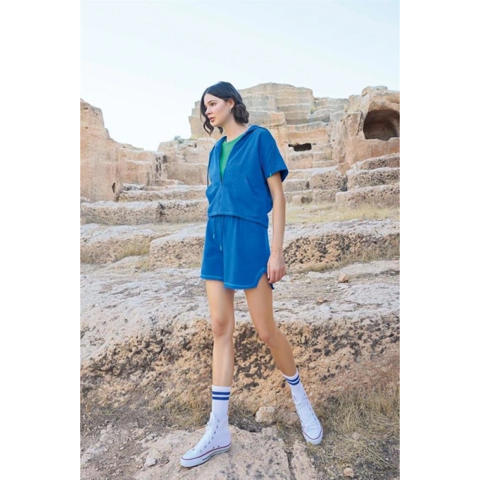 VipMarketim Kapüşonlu 3Lü Crop Alt Üst Takım