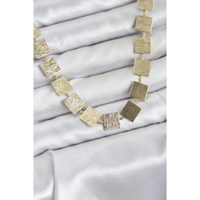 VipMarketim Kare Plaka Model Gold Renk Kadın Kolye 5886