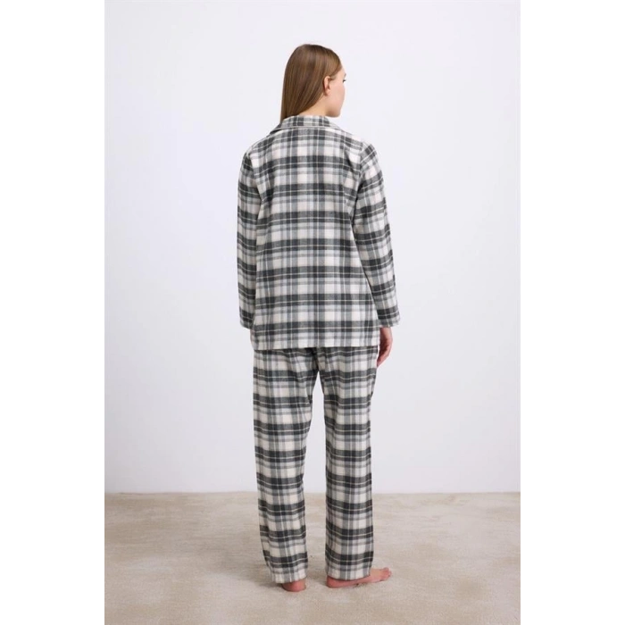 VipMarketim  Kareli Flanel Görünümlü Uzun Kollu 2li Pijama Takımı