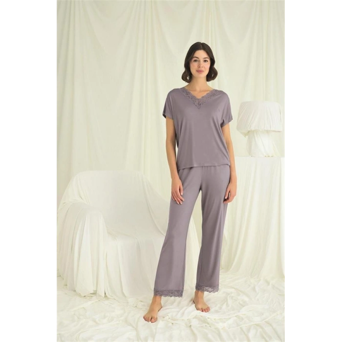 Vipmarketim Kısa Kollu V Yakalı Dantelli Pijama Takımı