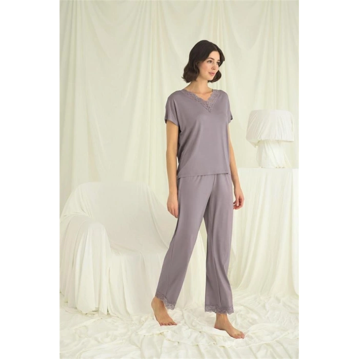 Vipmarketim Kısa Kollu V Yakalı Dantelli Pijama Takımı
