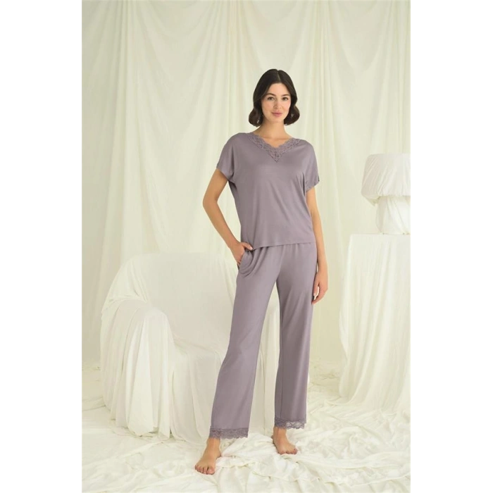 Vipmarketim Kısa Kollu V Yakalı Dantelli Pijama Takımı