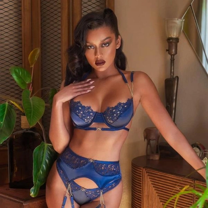 VipMarketim Mor Dantel İşlemeli Zincir Detaylı Fantezi Jartiyer Takımı