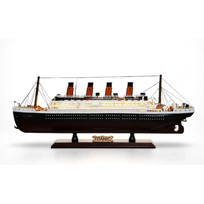 VipMarketim Özel Tasarım Ahşap Işıklı Titanik Gemi - Model 2