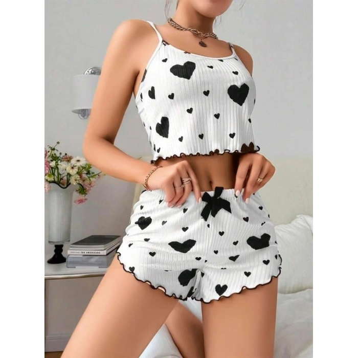 VipMarketim  Pamuklu Beyaz Üstüne Siyah Kalp Desen Fitilli Askılı Şortlu Pijama Takımı