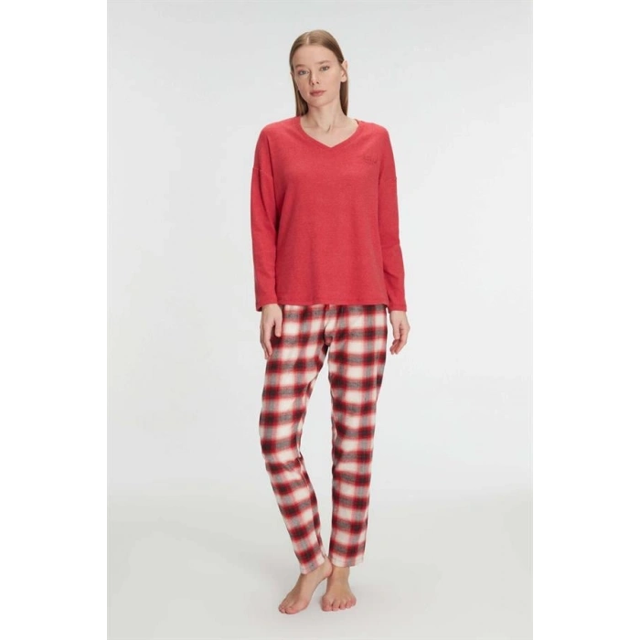 VipMarketim  Pamuklu Kışlık Kare Desenli Uzun Kol Pijama Takımı
