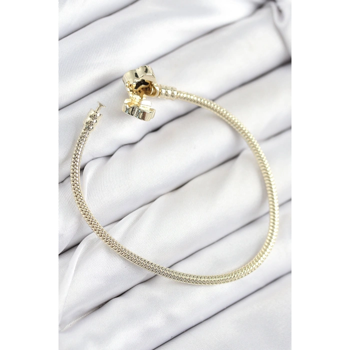 VipMarketim Pirinç Charm Zirkon Taşlı Yonca Model Gold Renk Kadın Bileklik 5886