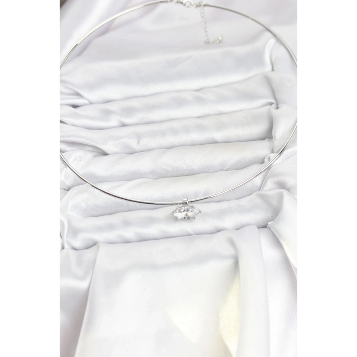VipMarketim Pirinç Gümüş Renk Choker Model Zirkon Taşlı Kadın Kolye 5886
