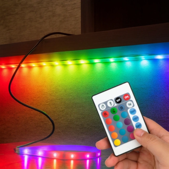 VipMarketim RGB Şerit 30 LED Kumandalı USB Bağlantılı
