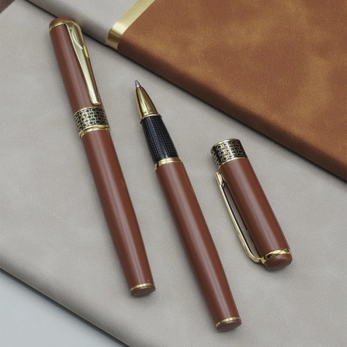 VipMarketim Taba Rengi Gold Detaylı Termo Deri Defter Ve Metal Roller Kalem Hediye Seti