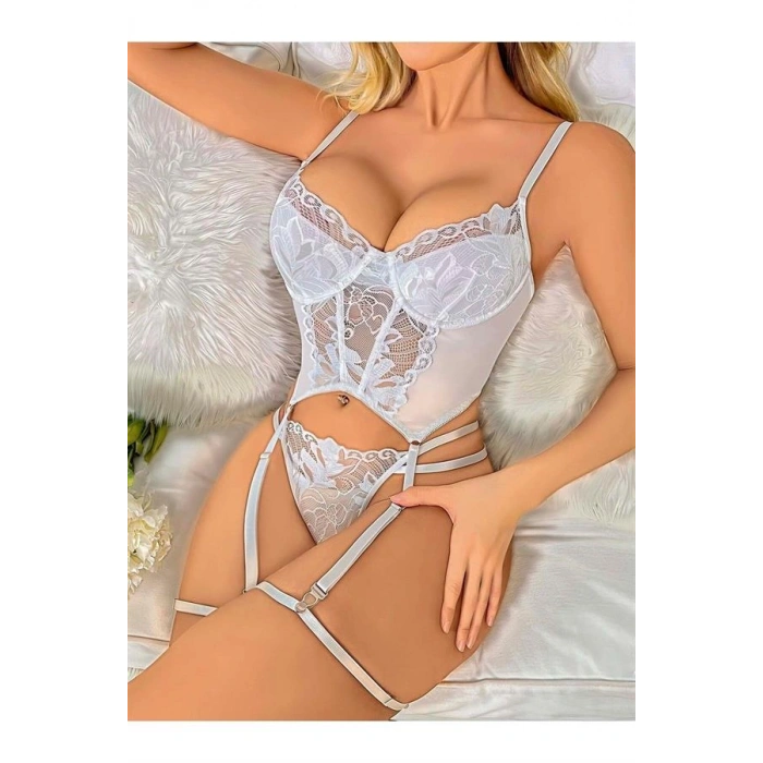 VipMarketim Transparan Beyaz Dantel İşlemeli Büstiyerli Jartiyer Takımı