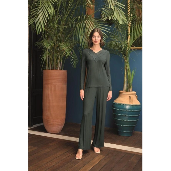 Vipmarketim Uzun Kollu Önü Düğmeli V Yaka Pijama Takımı