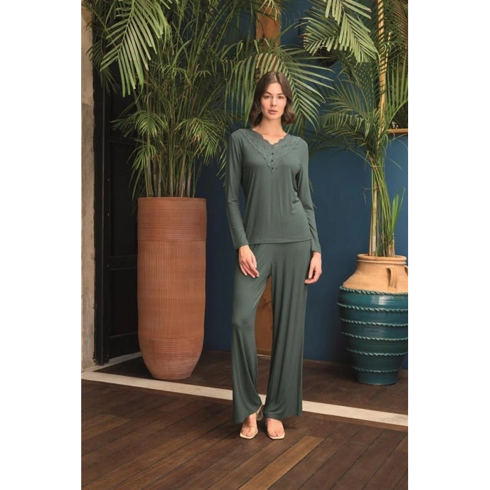 Vipmarketim Uzun Kollu Önü Düğmeli V Yaka Pijama Takımı