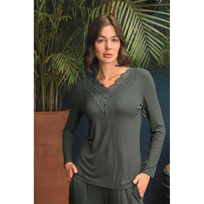 Vipmarketim Uzun Kollu Önü Düğmeli V Yaka Pijama Takımı