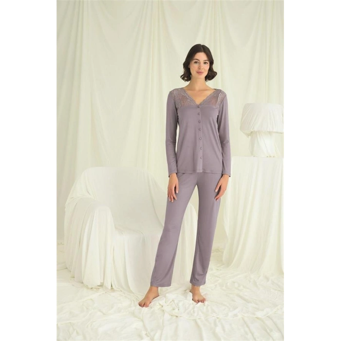 VipMarketim Yakası Kolu Ve Omzu Dantelli Boydan Düğmeli Pijama Takımı
