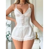 VipMarketim  Beyaz Dantel İşlemeli İnce Askılı Dekolteli Saten Şortlu Takım