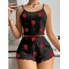 VipMarketim  Pamuklu Siyah Üstüne Çilek Desen Fitilli Askılı Şortlu Pijama Takımı