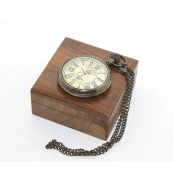 VipMarketim Ahşap Kutulu Pirinç Köstekli Saat Model 10