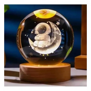VipMarketim Ay Üstünde Astronot Tasarımlı Cam Küre