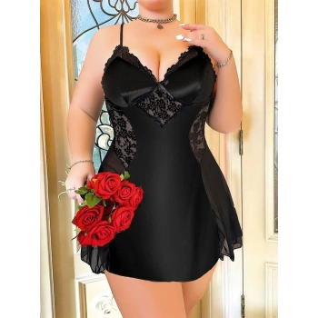 VipMarketim Büyük Beden Siyah Dantel İşlemeli İnce Askılı Saten Gecelik