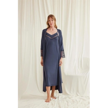 VipMarketim Dekolteli Yakası Ve Kolu Dantelli Sabahlık Takımı