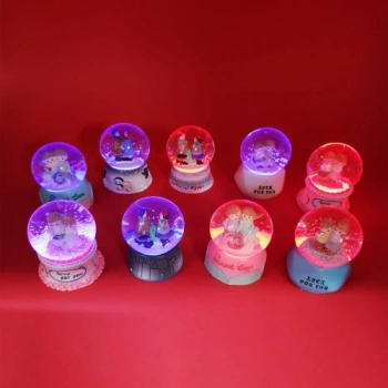 VipMarketim Dekoratif Mini Boy Sevgililer Kar Küresi