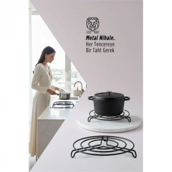 VipMarketim Juliette Serisi Siyah Metal Nihale - 20 cm Isıya Dayanıklı Lüks Tencere Altlığı