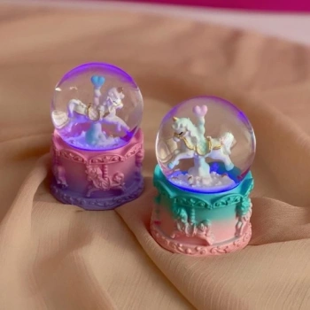 VipMarketim Mini Boy Işıklı Unicorn Kar Küresi