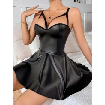 VipMarketim  Siyah Etekli Pileli Göğüs Detaylı Fantezi Deri Elbise