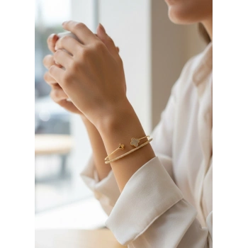 VipMarketim Yonca Model Pirinç Gold Renk Kadın Bileklik 5886