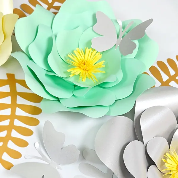 5li Gümüş ve Renkli Konsept Kağıt Çiçek Seti (30 cm)