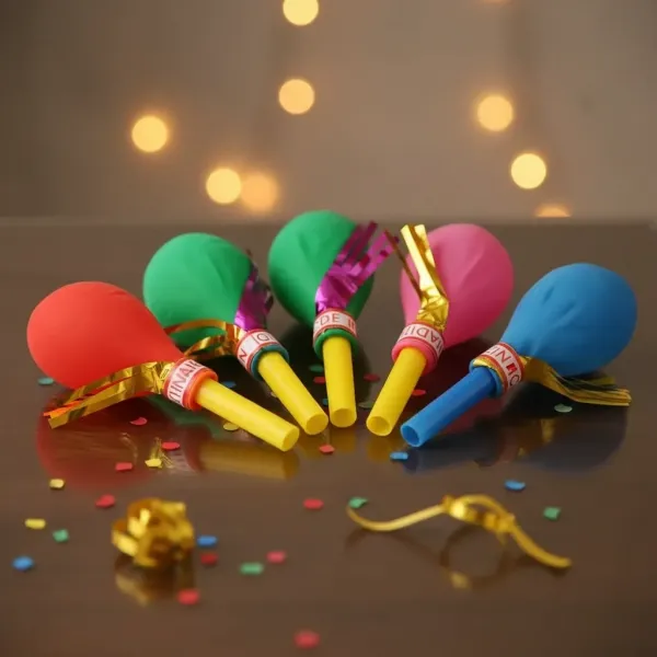 Düdüklü Balon Pinyata İçi Oyuncak (6 Adet)