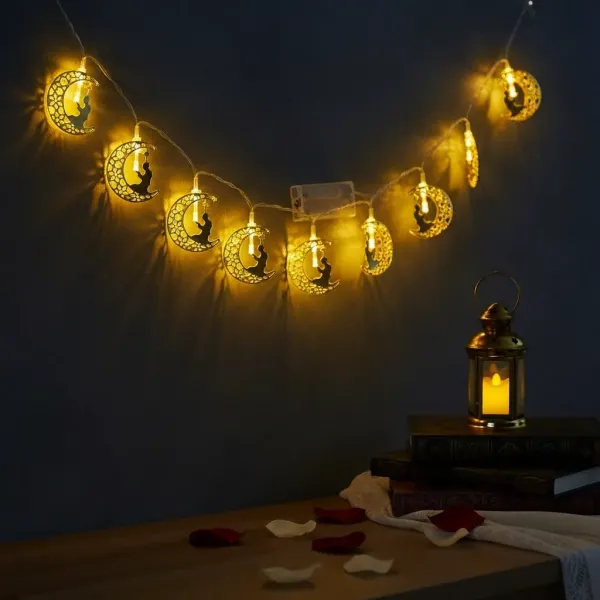 Ramazan Metal Hilal-Dua Eden Figür Led ışık (2 metre)