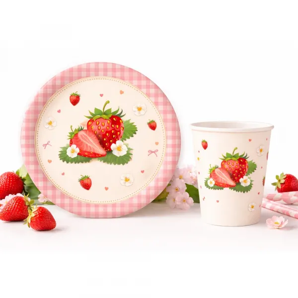 Çilek Temalı Karton Tabak (8 adet)