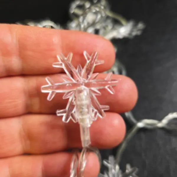 Kar Tanesi Led Işık Fişli Gün ışığı (3 Metre)