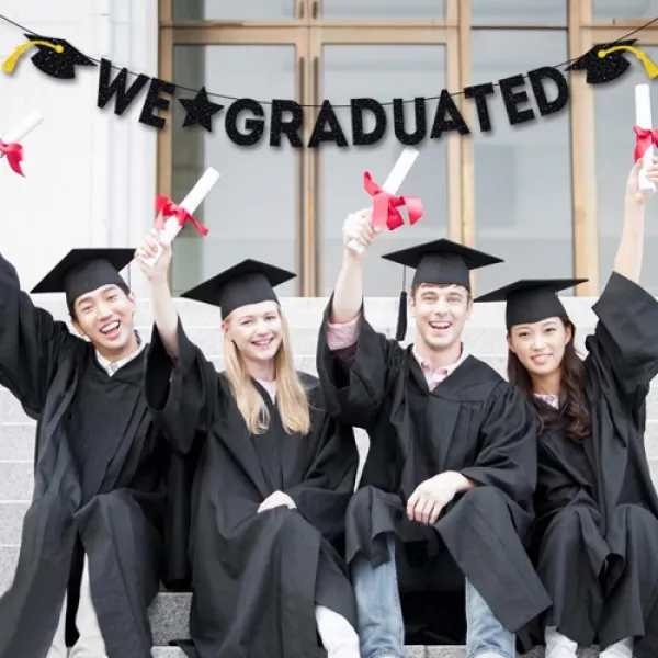 Mezuniyet We Graduated Yazısı 170 cm