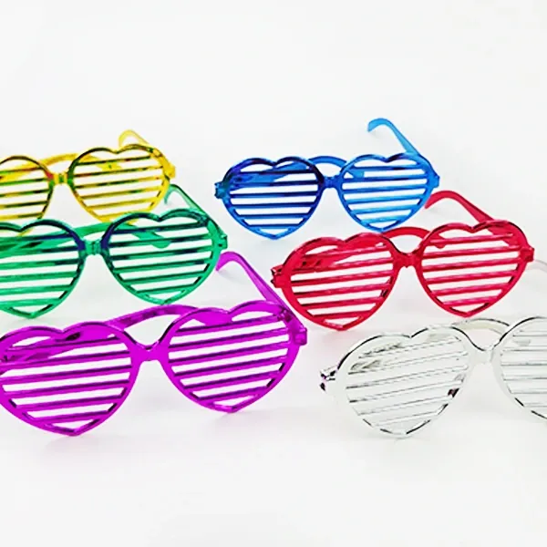 Retro Karışık Renkli Metalik Kalp Gözlük (1 Adet)