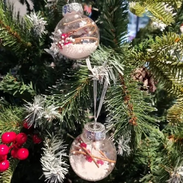 Şeffaf Yılbaşı Ağaç Süsü Kar ve Kokinalı 6 Adet 6 cm