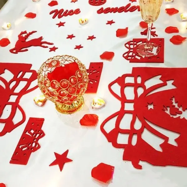 Sevgiliye Sürpriz Yılbaşı Romantik Masa Hazırlama Seti Keçeden