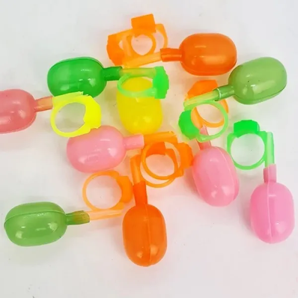 Su Fışkırtan Şaka Yüzüğü 10 Adet