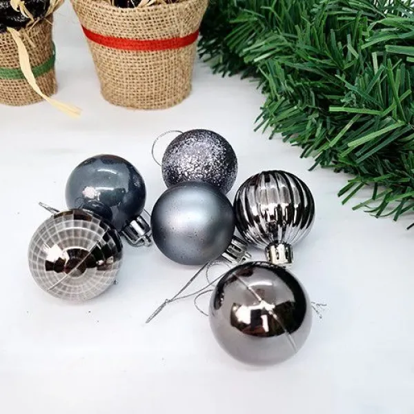 Uzay Gri Yılbaşı Top Süs Mat-Parlak-Simli-Aynalı 24 Adet 4 cm