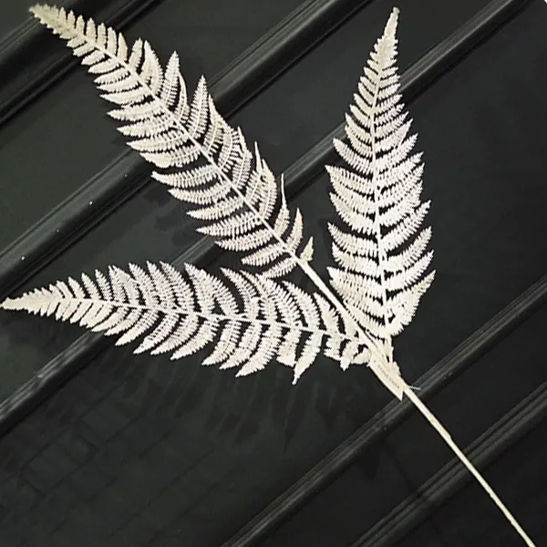 Yılbaşı Beyaz Simli Çam Ağacı Yapay Dal (90 cm - 1 Adet)