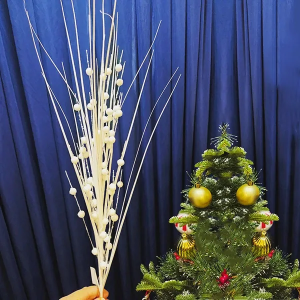 Yılbaşı Beyaz Simli Kokinalı Yapay Dal (90 cm - 1 Adet)