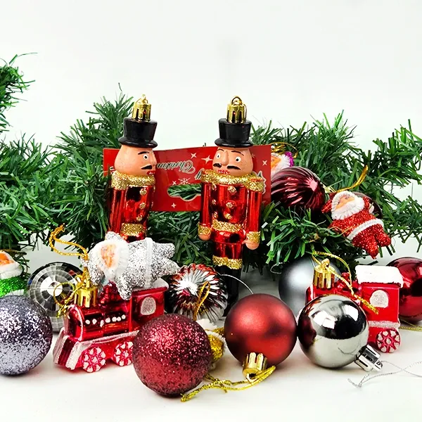 Yılbaşı Çam Ağacı Süs Seti 22 Parça