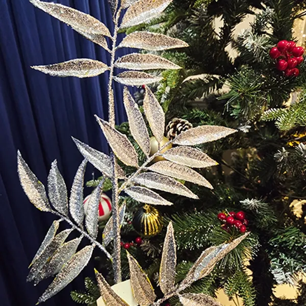 Yılbaşı Gümüş Simli Yapraklı Yapay Dal (75 cm - 1 Adet)