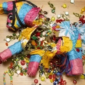 Pinyata İçi Oyuncakları