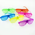 Makaron Renklerde Led ışıklı Gözlük (1 Adet)